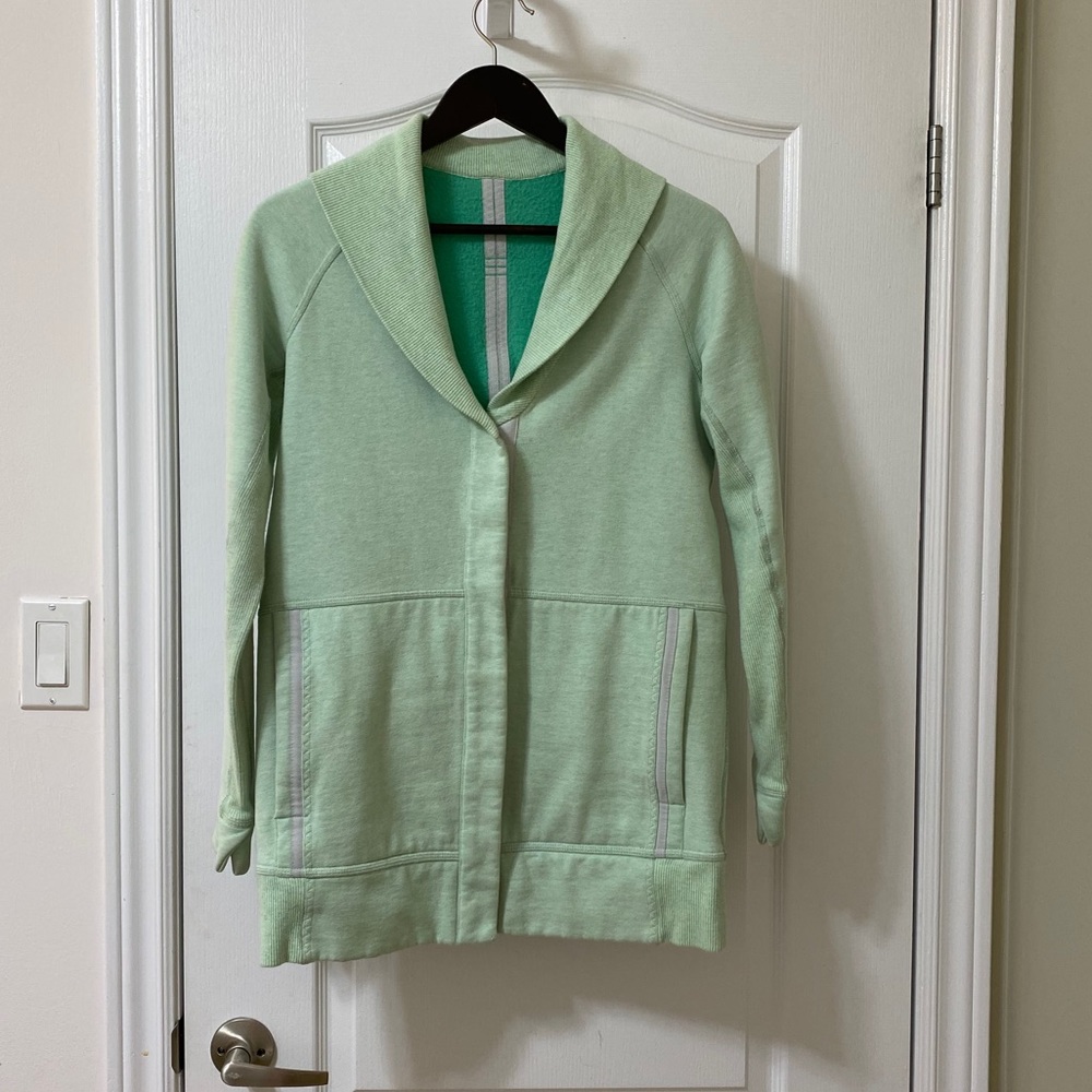Lululemon jacket